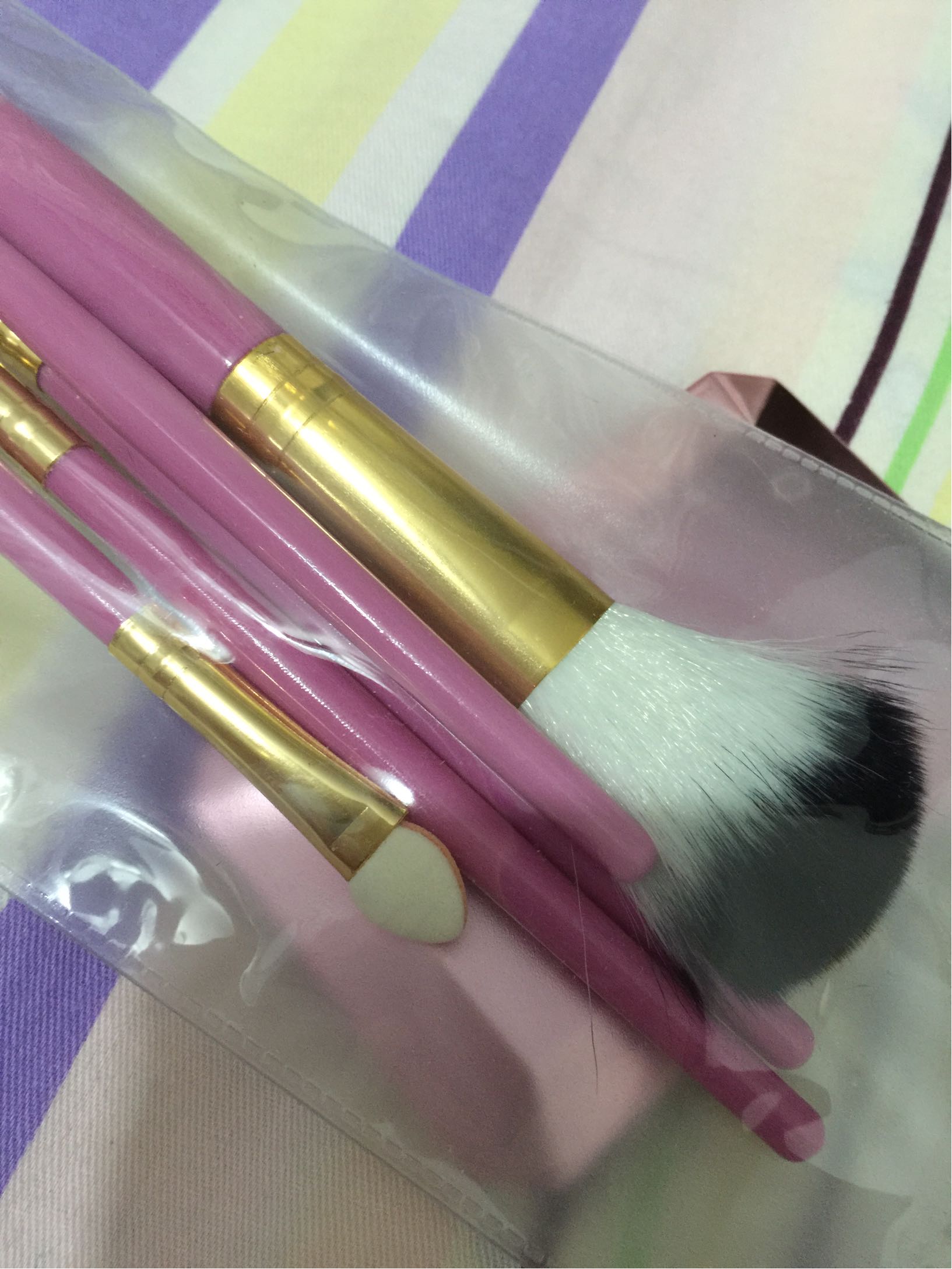 �ɵ��лݾ���������ɫ��Ӱ����Ǯ?ר��۸�